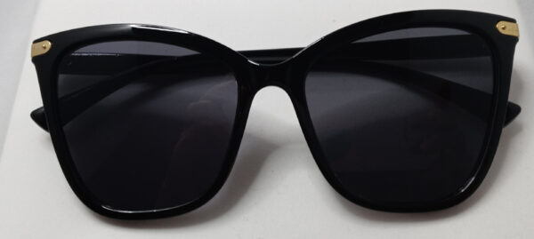 Oversized Cat Eye Fashion Glasses black on black